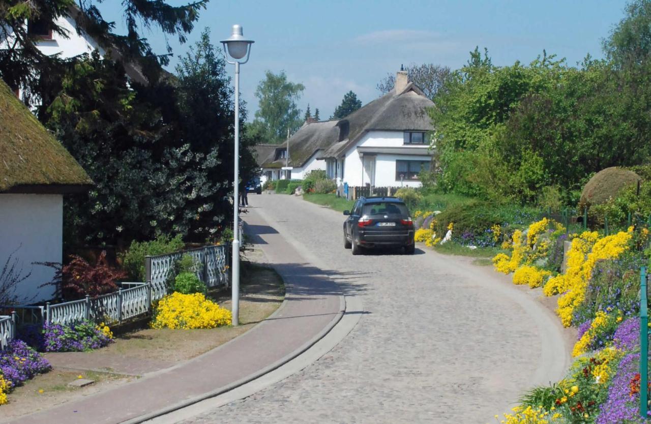Ferienhaus Zum Boddenstrand Mit Ka Groß Zicker Kültér fotó