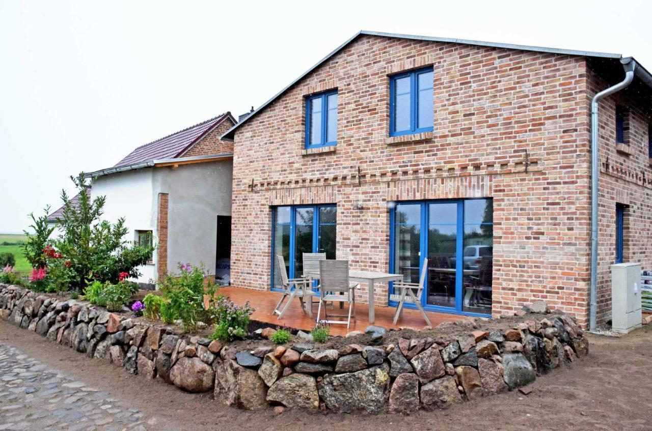 Ferienhaus Zum Boddenstrand Mit Ka Groß Zicker Kültér fotó