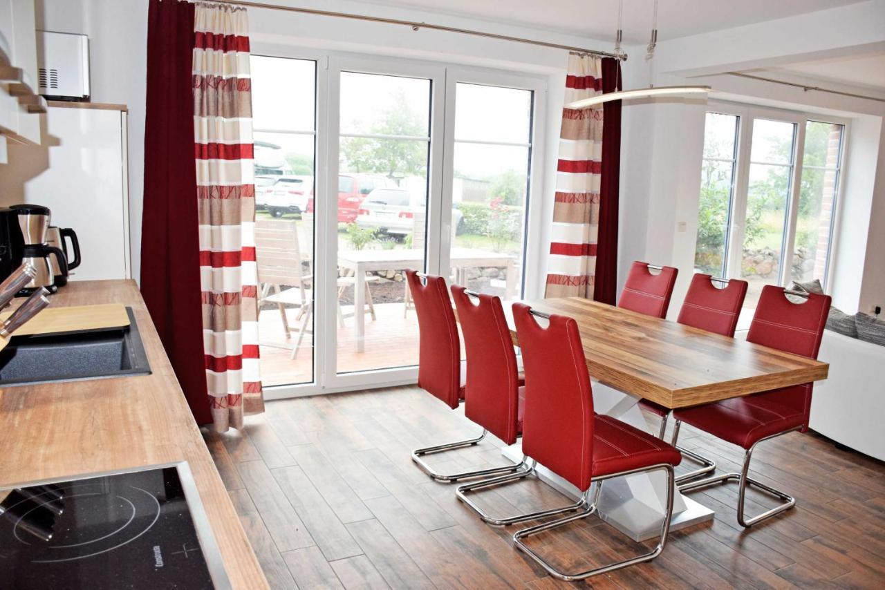 Ferienhaus Zum Boddenstrand Mit Ka Groß Zicker Kültér fotó